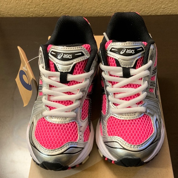 Asics Pink and White Athletic Shoes with Gel Cushioning - Picture 3 of 3